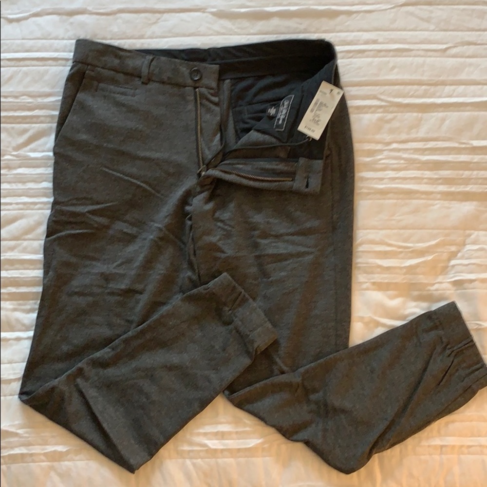 Saks Fifth Ave gray woven joggers